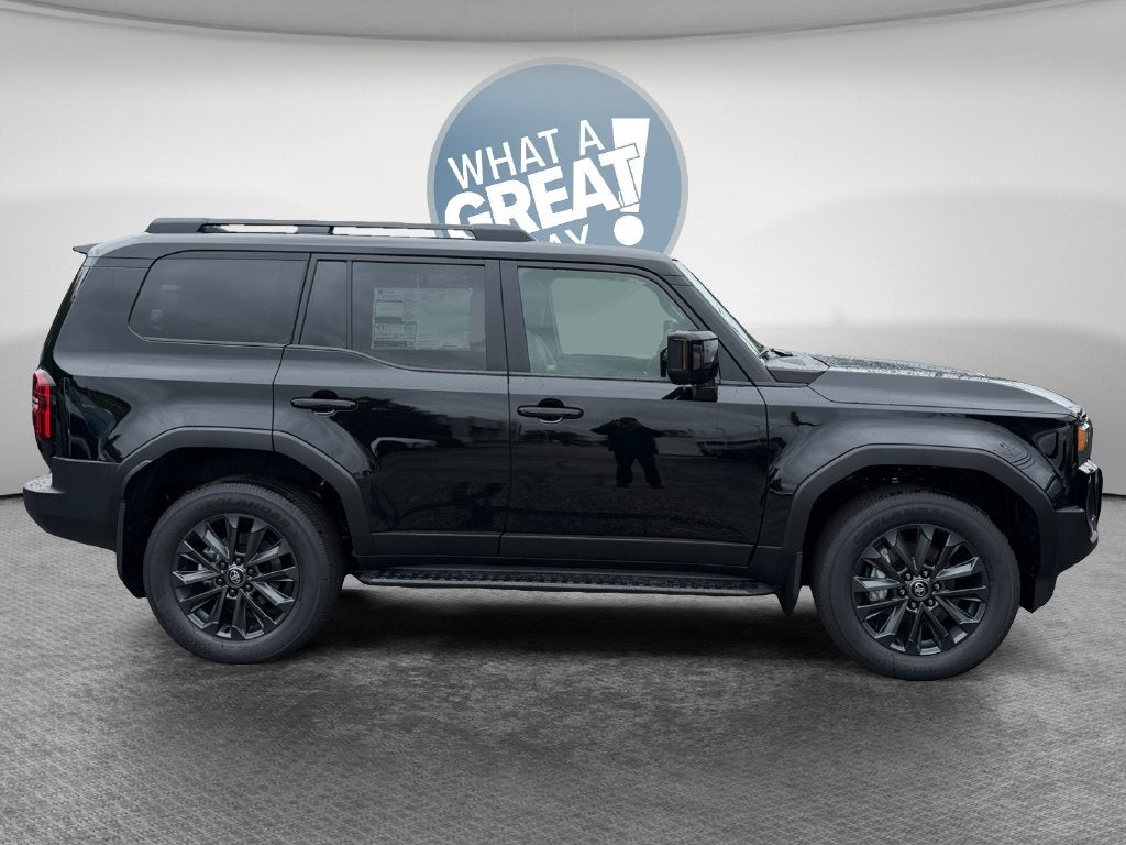 2027 Toyota Land Cruiser Base