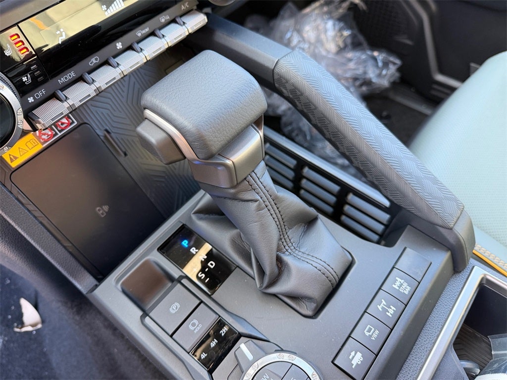 2026 Toyota 4Runner i-FORCE MAX 4Runner Trailhunter