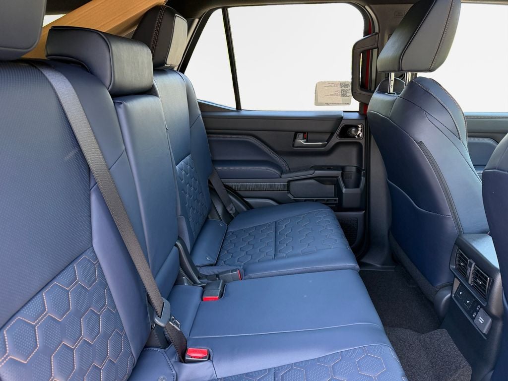 2026 Toyota 4Runner i-FORCE MAX 4Runner Platinum