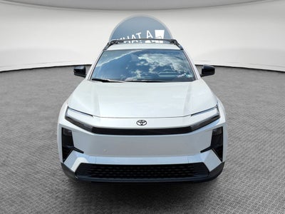 2026 Toyota C-HR XSE