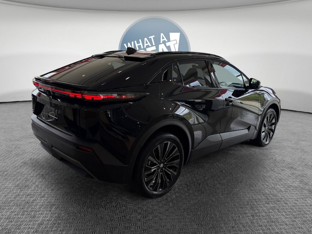 2026 Toyota C-HR XSE