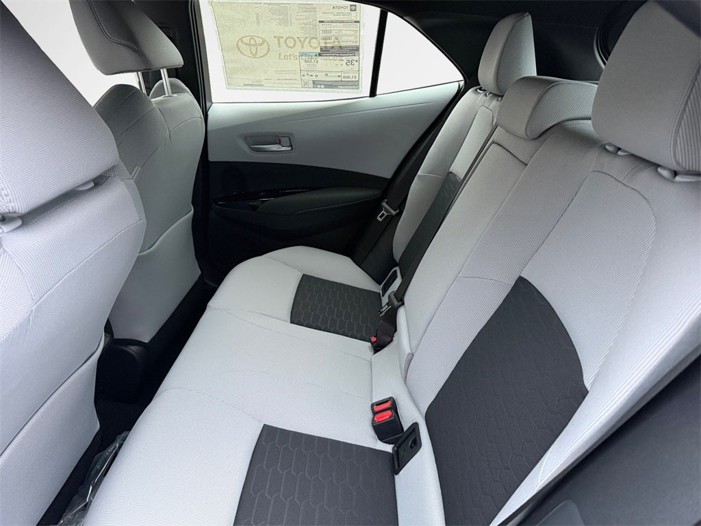 2026 Toyota Corolla Hatchback SE