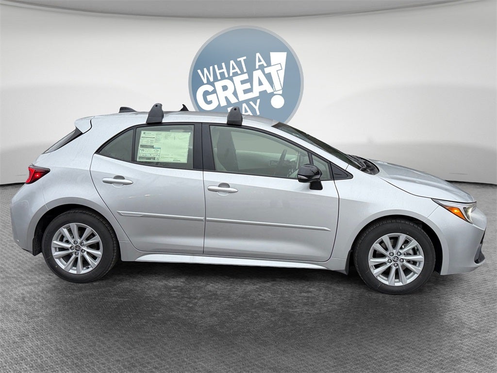 2026 Toyota Corolla Hatchback SE