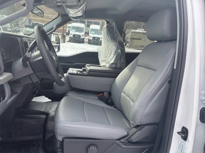 2026 Ford F-350SD XL DRW 4x4 / 6.7L Diesel / 60" CA Chassis