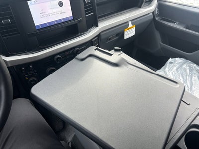 2026 Ford F-350SD XL DRW 4x4 / 6.7L Diesel / 60" CA Chassis