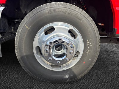 2026 Ford F-350SD XL DRW 4x4 / 6.7L Diesel / 9' Aluminum Service Body