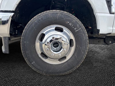 2026 Ford F-350SD XLT DRW 4x4 / 6.7L Diesel / 9' Service Body