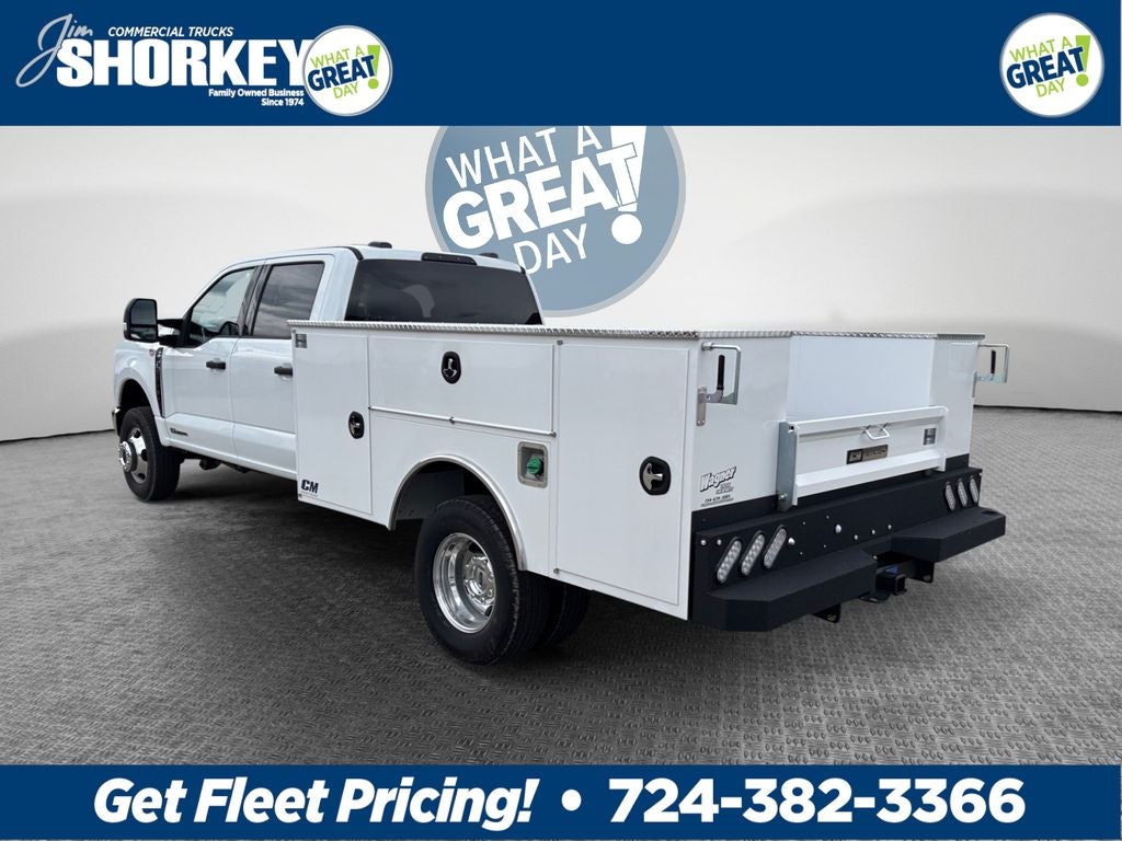 2026 Ford F-350SD XLT DRW 4x4 / 6.7L Diesel / 9' Service Body
