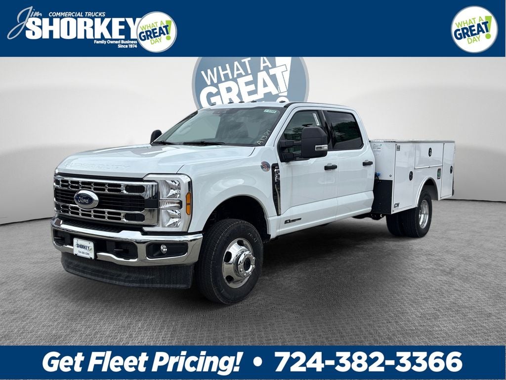 2026 Ford F-350SD XLT DRW 4x4 / 6.7L Diesel / 9' Service Body