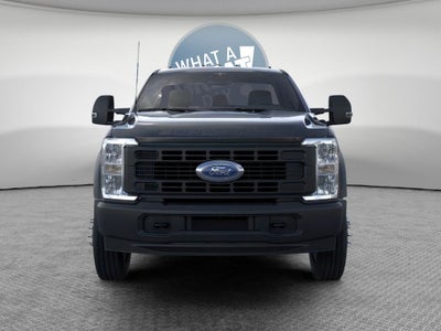 2026 Ford F-600SD XL DRW 4x2 / 7.3L V8 / 84" CA Chassis