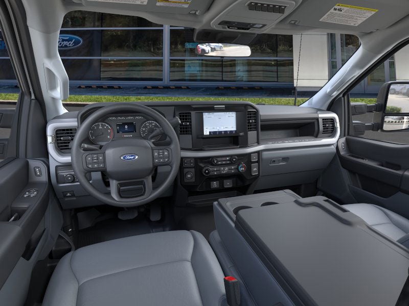 2026 Ford F-600SD XLT