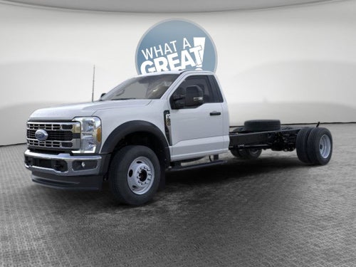 2026 Ford F-600SD XL DRW 4x4 / 7.3L V8 / 120" CA Chassis