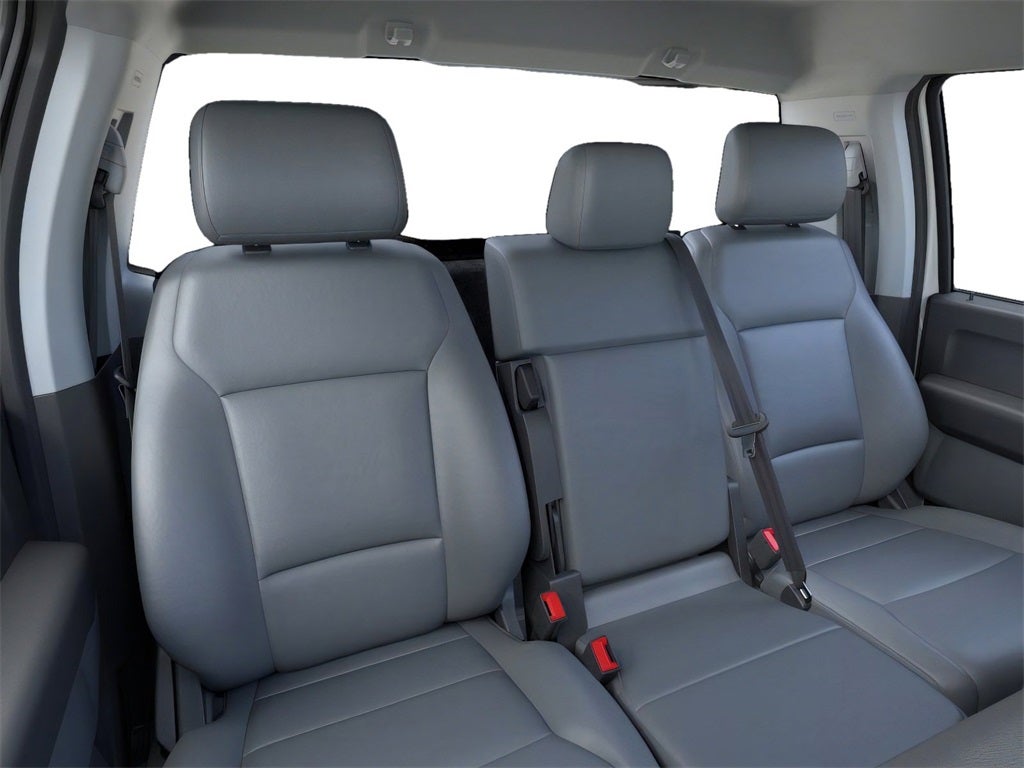 2026 Ford F-600SD XL DRW 4x4 / 6.7L Diesel / 60" CA Chassis