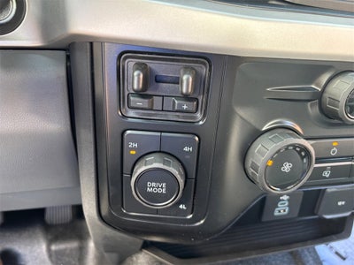 2026 Ford F-600SD XL DRW 4x4 / 6.7L Diesel / 84" CA Chassis