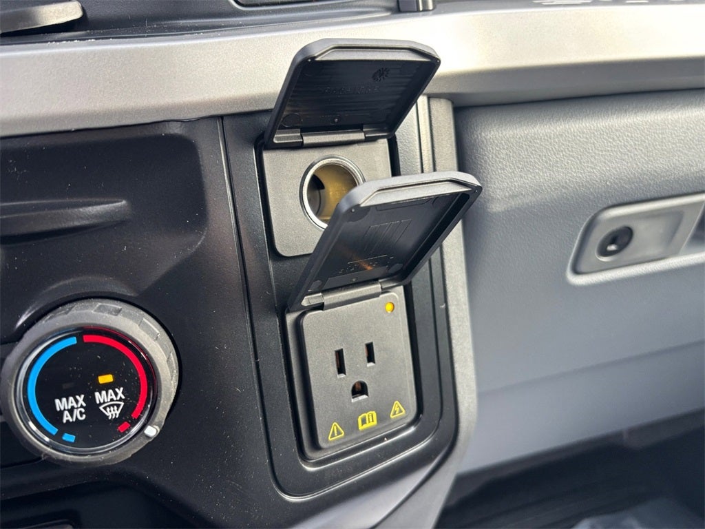 2026 Ford F-600SD XL DRW 4x4 / 6.7L Diesel / 60" CA Chassis