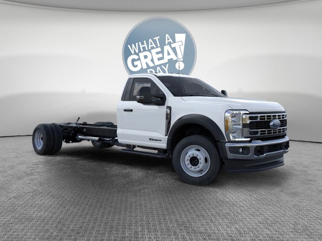 2026 Ford F-600SD XL DRW 4x4 / 6.7L Diesel / 120" CA Chassis
