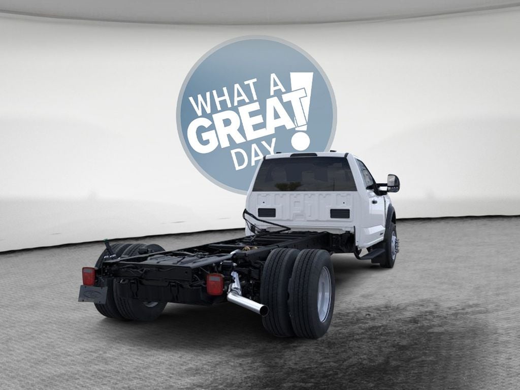 2026 Ford F-600SD XL DRW 4x4 / 6.7L Diesel / 120" CA Chassis