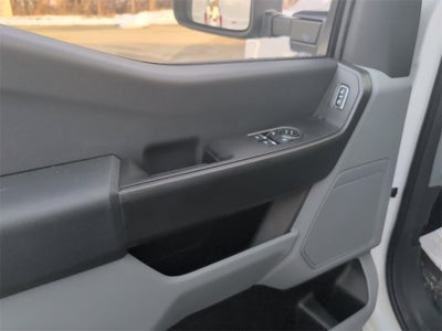 2026 Ford F-600SD XL DRW 4x4 / 6.7L Diesel / 11' Switch-N-Go