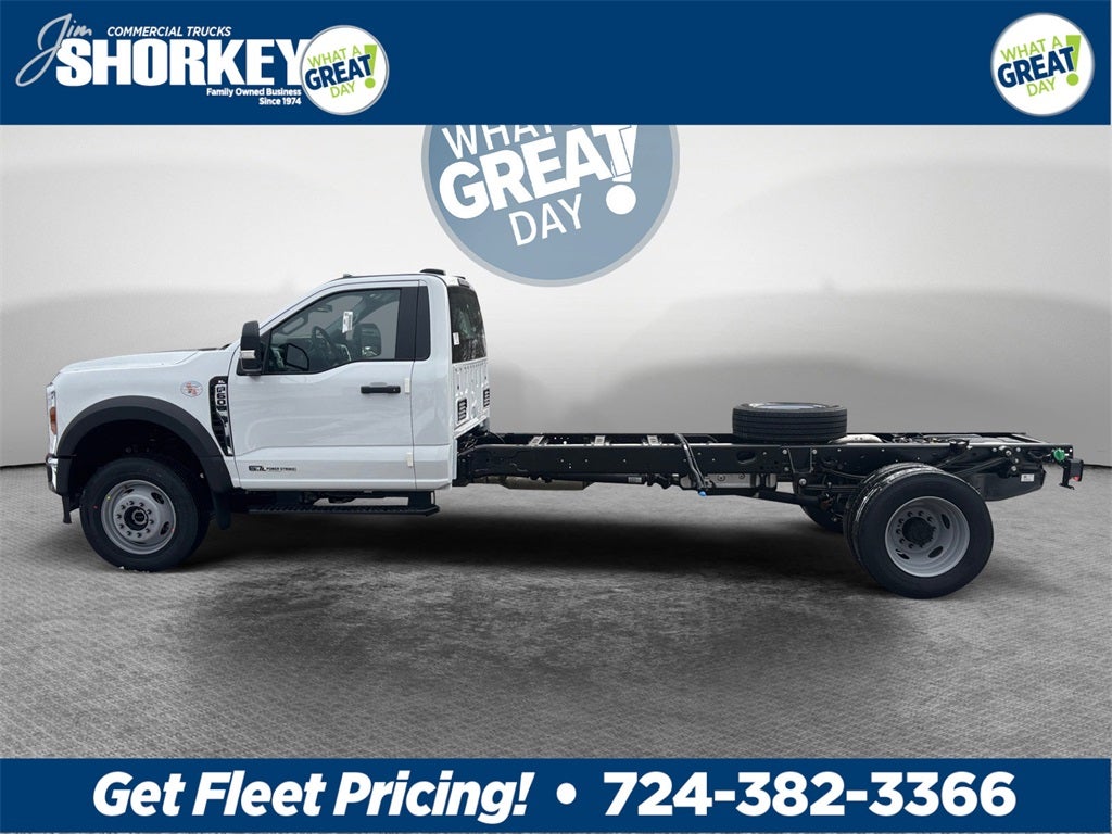 2026 Ford F-600SD XL DRW 4x4 / 6.7L Diesel / 120" CA Chassis