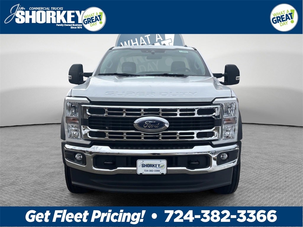 2026 Ford F-600SD XL DRW 4x4 / 6.7L Diesel / 120" CA Chassis