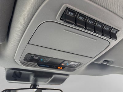 2026 Ford F-600SD XL DRW 4x4 / 6.7L Diesel / 60" CA Chassis