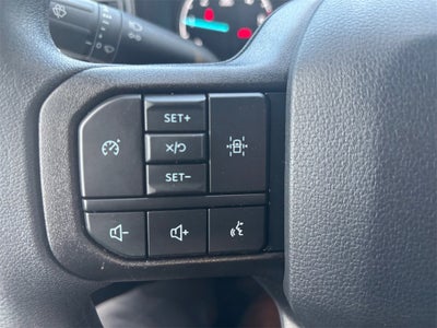 2026 Ford F-350SD XL DRW 4x4 / 7.3L V8 / 9'7" Steel Dump