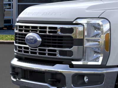 2026 Ford F-350SD XL DRW 4x4 / 7.3L V8 / 9'3" Dropside Dump