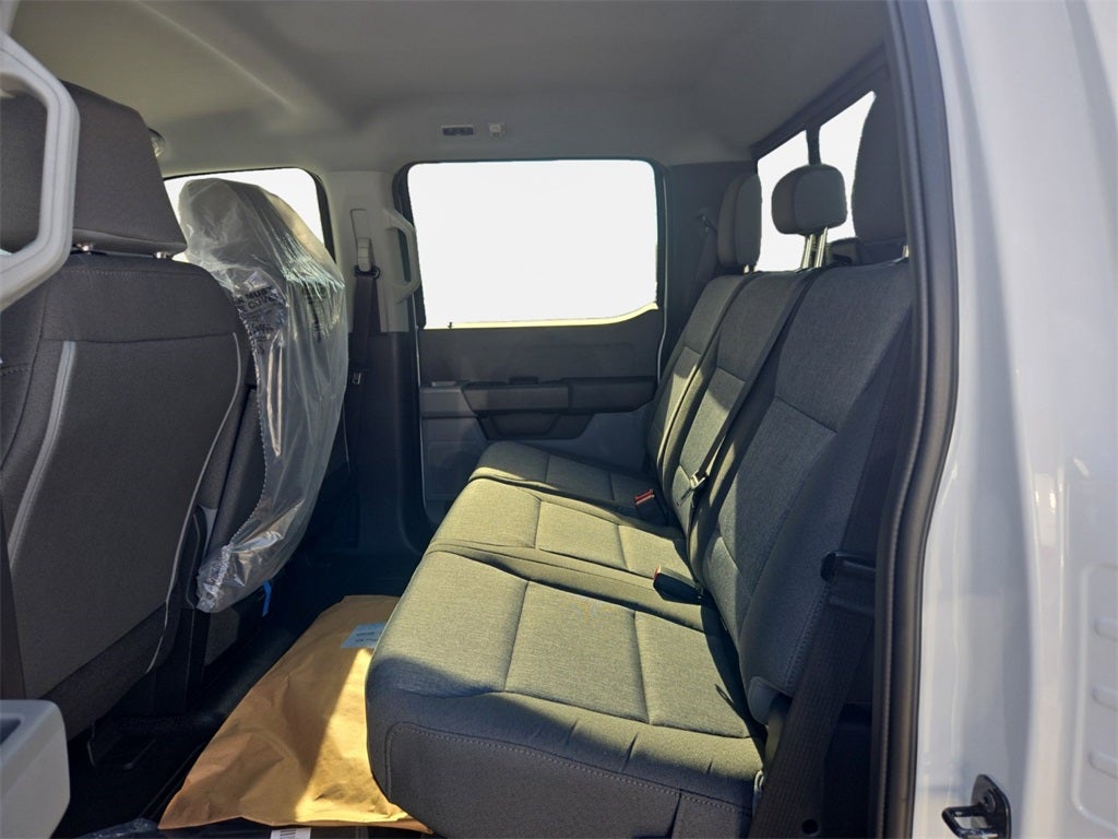 2026 Ford F-550SD XL DRW 4x4 / 6.7L Diesel / 60" CA Chassis