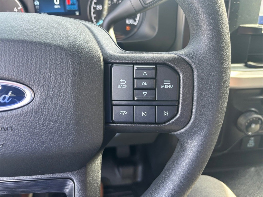 2026 Ford F-550SD XL DRW 4x4 / 6.7L Diesel / 11' Service Body