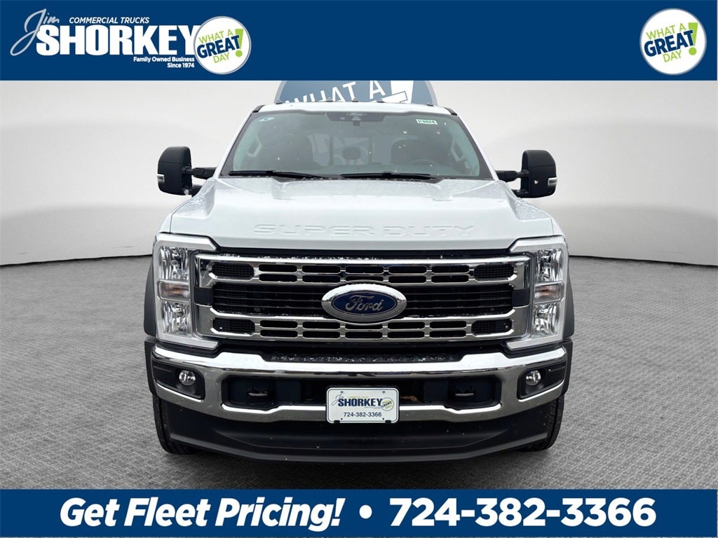 2026 Ford F-550SD XL DRW 4x4 / 6.7L Diesel / 11' Service Body