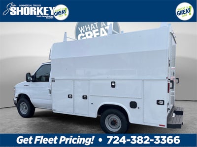 2026 Ford E-350SD Base Cutaway SRW / 7.3L V8 / 10'9" KUV