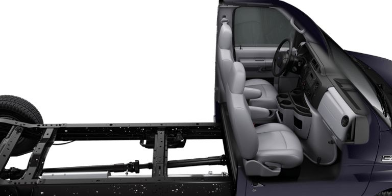 2026 Ford E-350SD Base Cutaway DRW / 7.3L V8 / 12' Workport