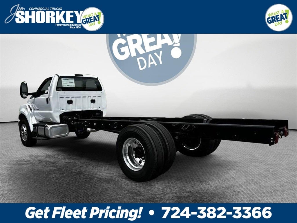 2025 Ford F-750SD Base DRW / 6.7L Diesel / 21'6" Steel Rollback @Kilar