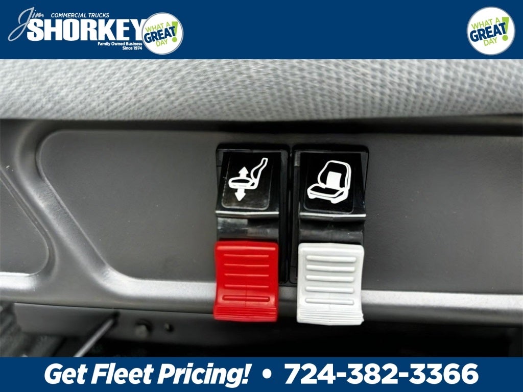 2025 Ford F-750SD Base DRW / 6.7L Diesel / 21'6" Steel Rollback @Kilar