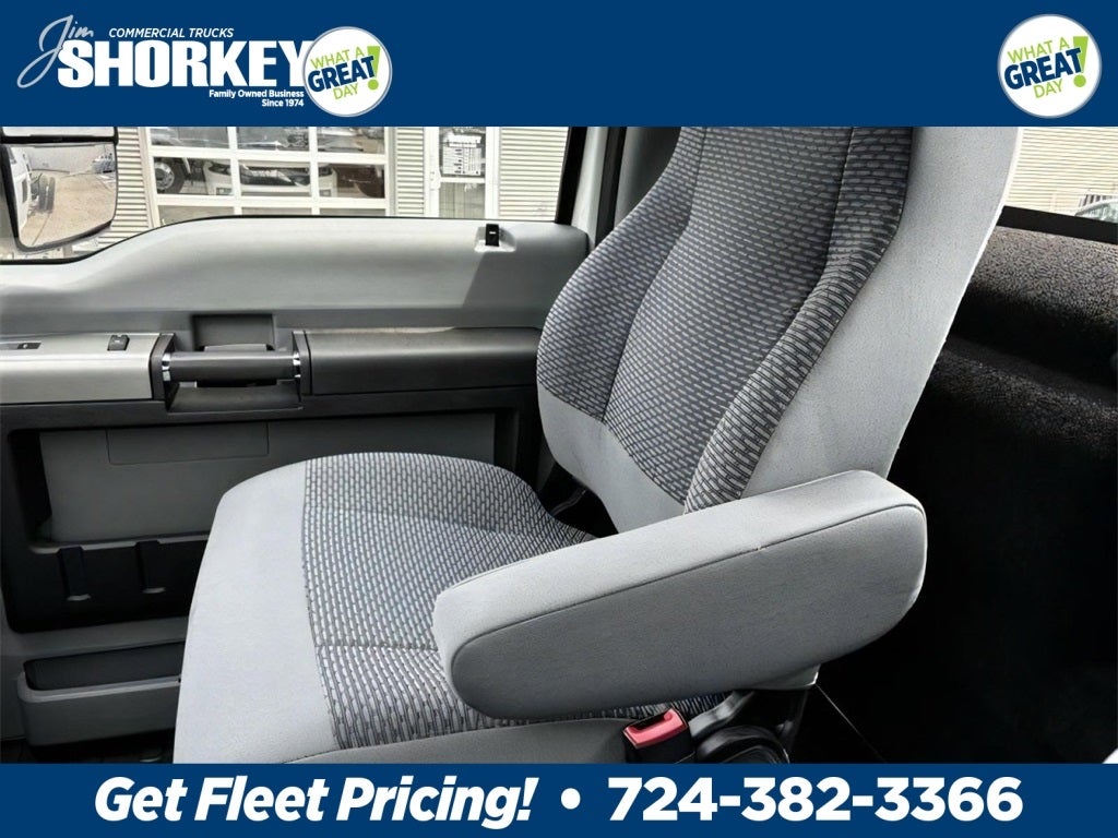 2025 Ford F-750SD Base DRW / 6.7L Diesel / 21'6" Steel Rollback @Kilar