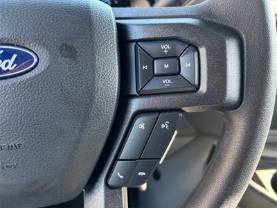 2026 Ford E-450SD Base DRW / 7.3L V8 / 16' Box w/Ramp