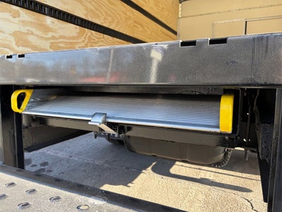 2026 Ford E-450SD Base DRW / 7.3L V8 / 16' Box w/Ramp