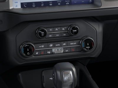 2025 Ford Bronco Outer Banks Black Appearance Package