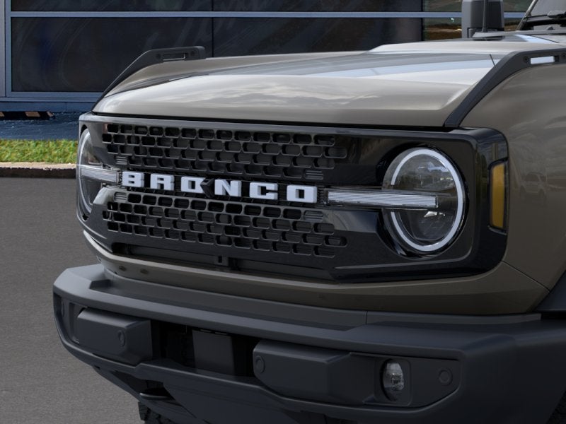 2025 Ford Bronco Outer Banks Black Appearance Package