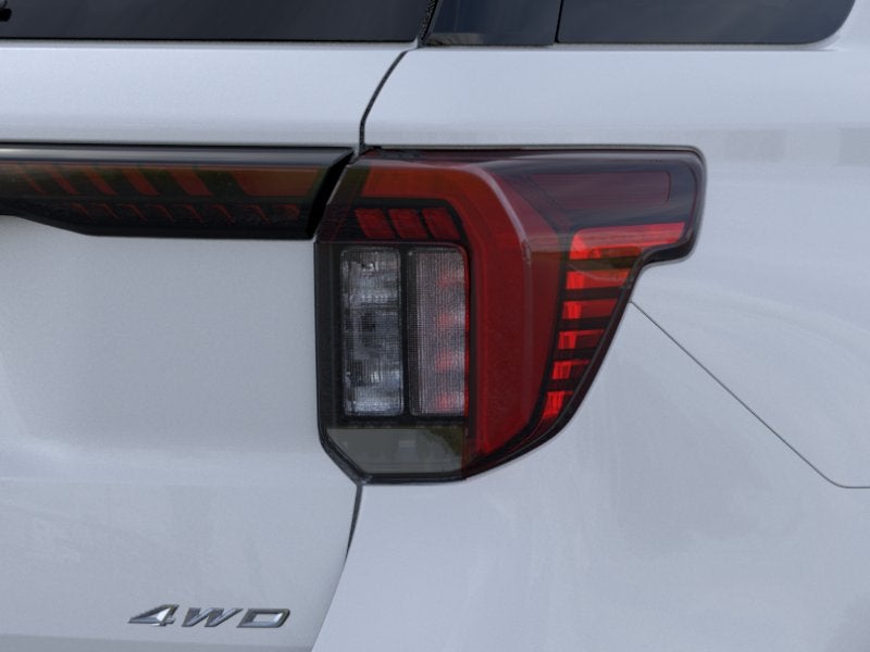 2026 Ford Explorer Active Comfort Package/Moonroof