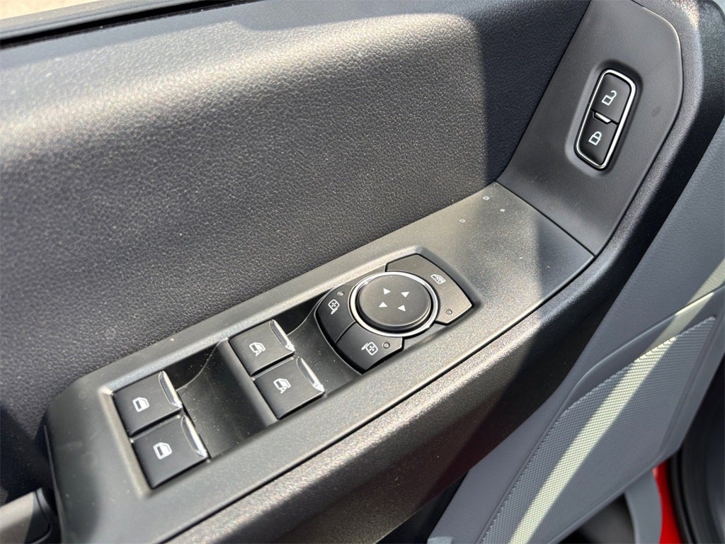 2026 Ford F-250SD XL Off Road Pkg 4x4 / 6.8L V8 / 8' Bed