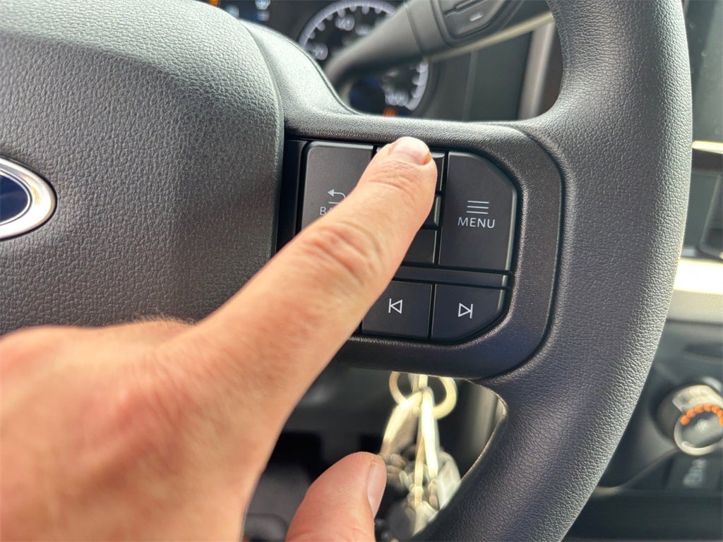 2026 Ford F-250SD XL Off Road Pkg 4x4 / 6.8L V8 / 8' Bed