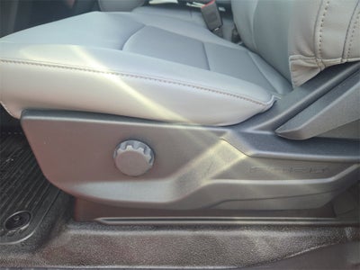 2026 Ford F-250SD XL 4x4 / 6.8L V8 / 8' Bed