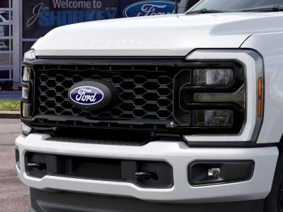 2027 Ford F-250SD XLT