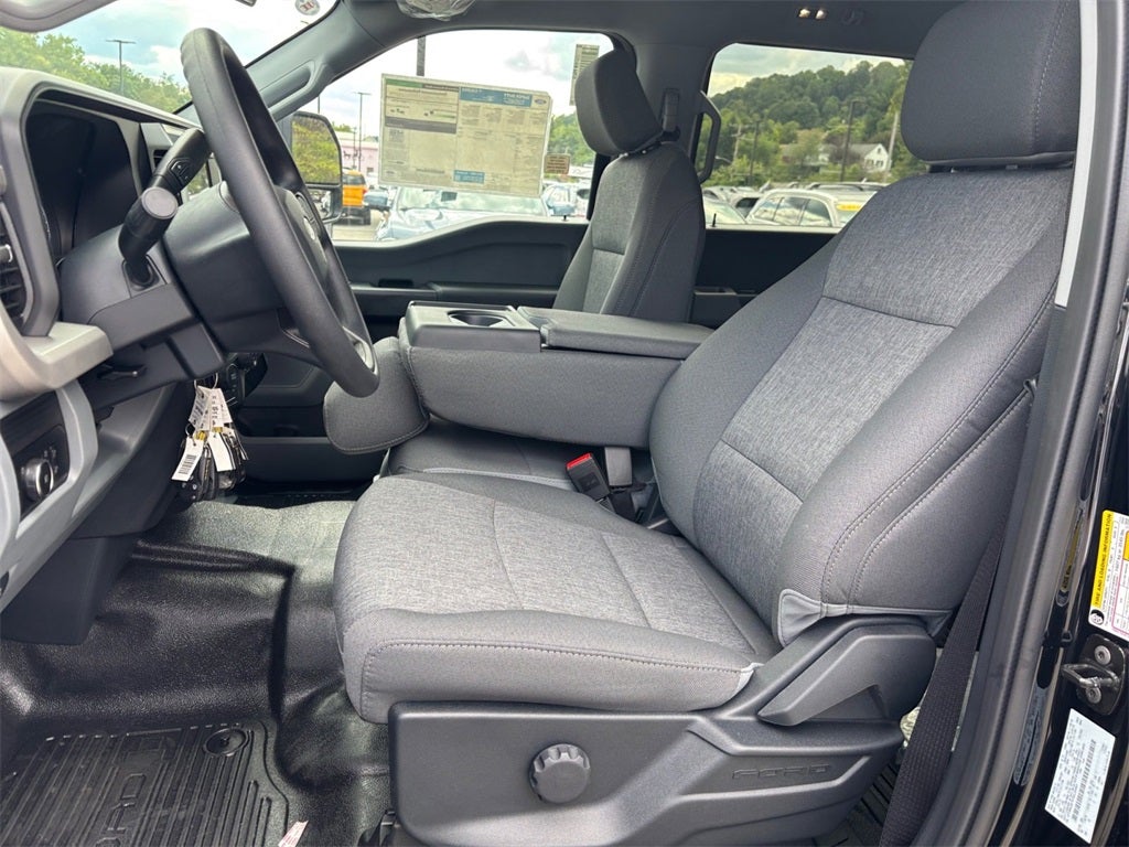 2026 Ford F-250SD XL 4x4 / 6.7L Diesel / 6'9" Bed