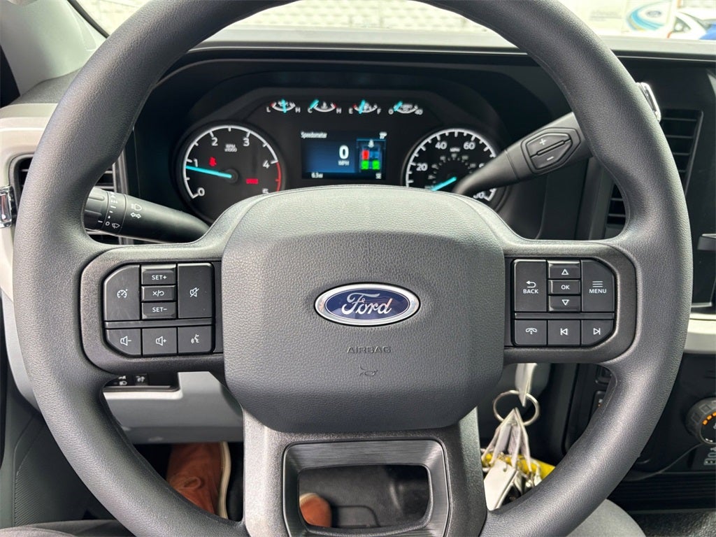 2026 Ford F-250SD XL 4x4 / 6.7L Diesel / 6'9" Bed