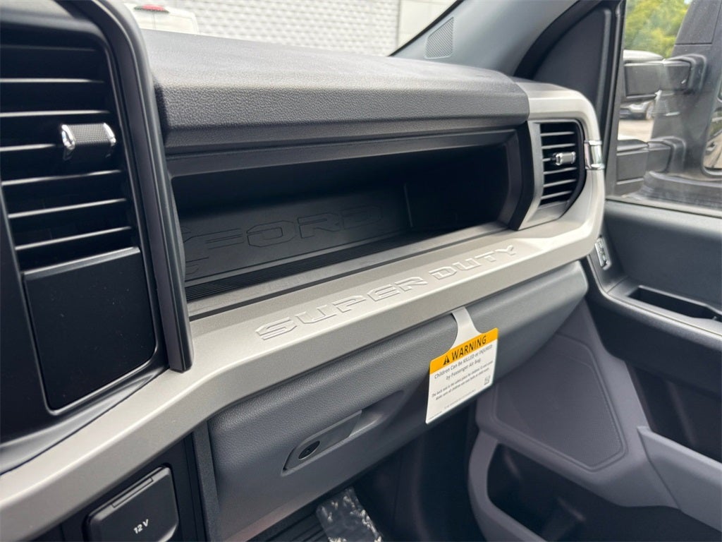 2026 Ford F-250SD XL 4x4 / 6.7L Diesel / 6'9" Bed