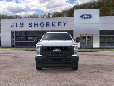 2026 Ford F-250SD XL 4x4 / 6.8L V8 / 8' Bed