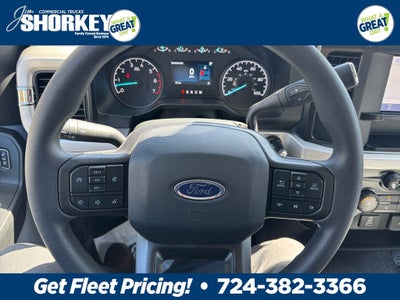 2026 Ford F-350SD XL 4x4 / 6.8L V8 / 8' Service Body