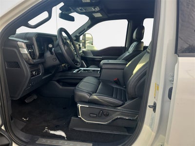 2026 Ford F-350SD Platinum 4x4 / 6.7L HO Diesel / 6'9" Bed